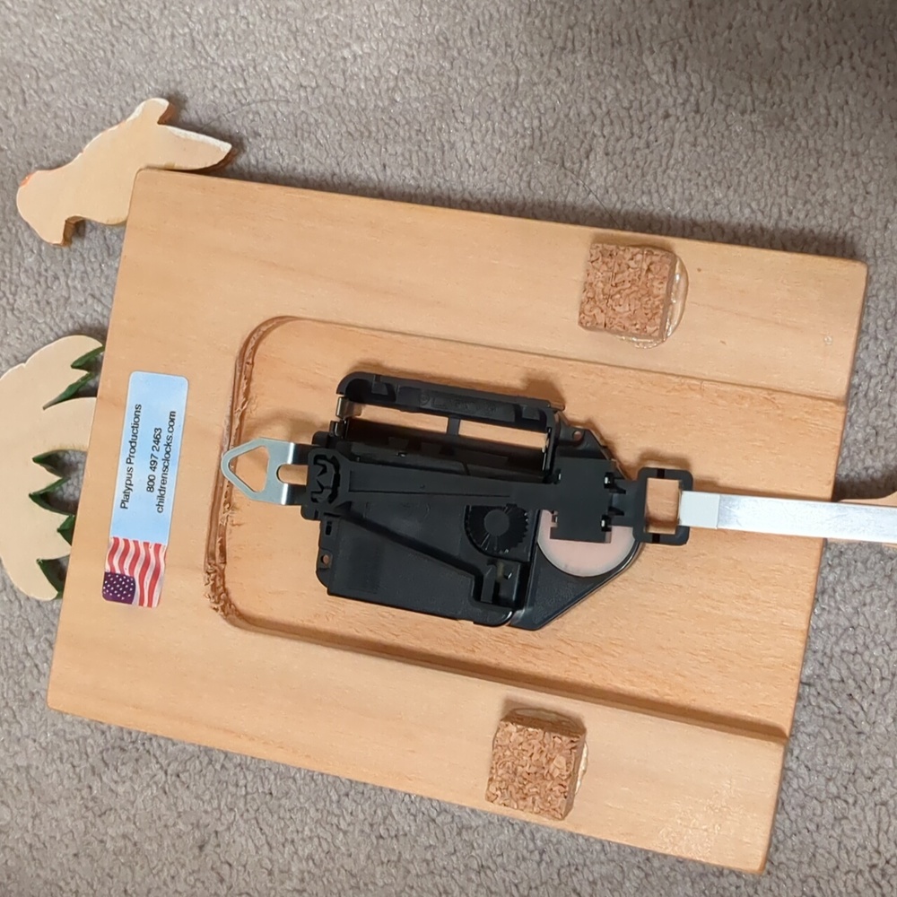 Wooden wall clock - Picture 4 of 4
